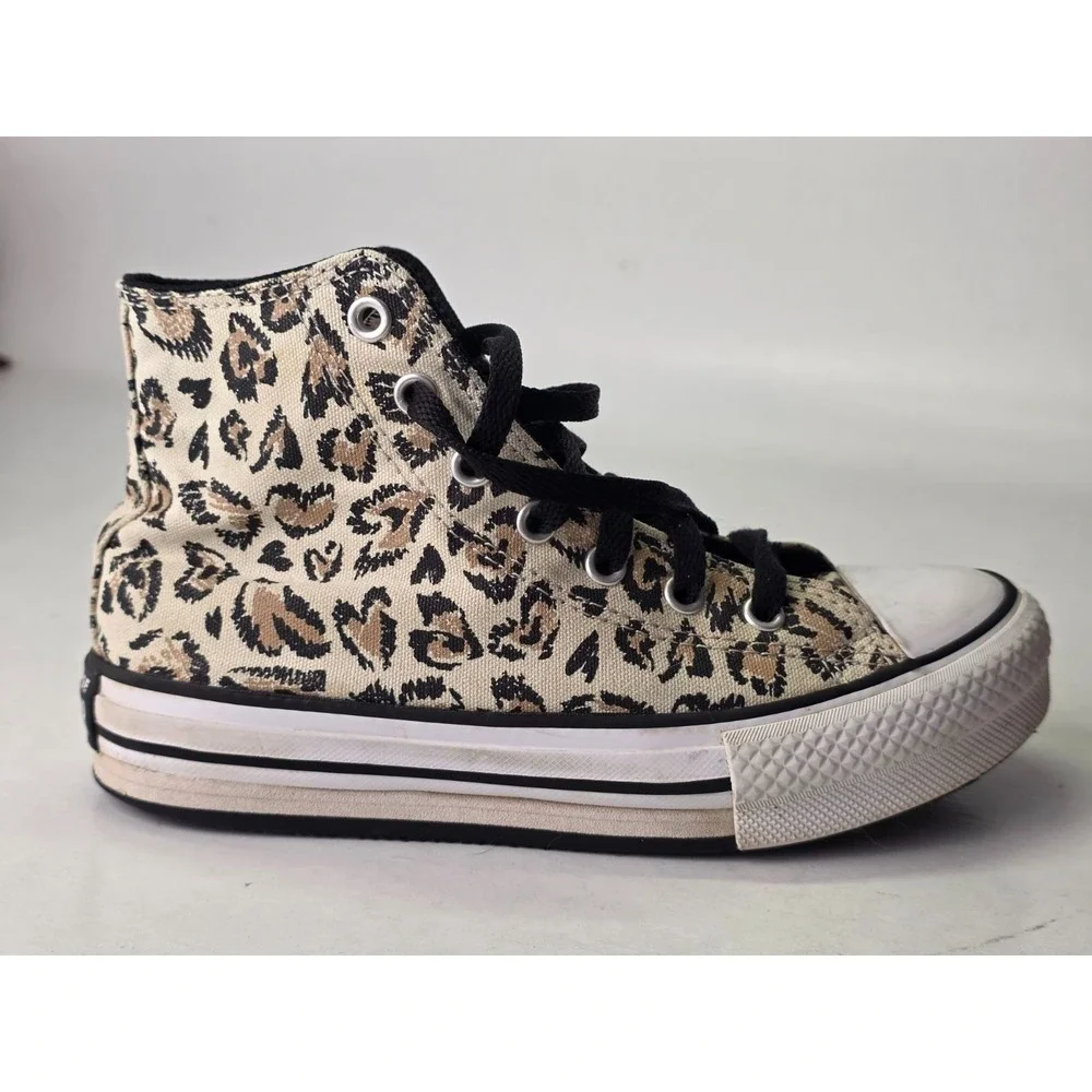 Converse Chuck Taylor Junior Sneakers Size 2 Leopard Print Canvas High Top Shoes